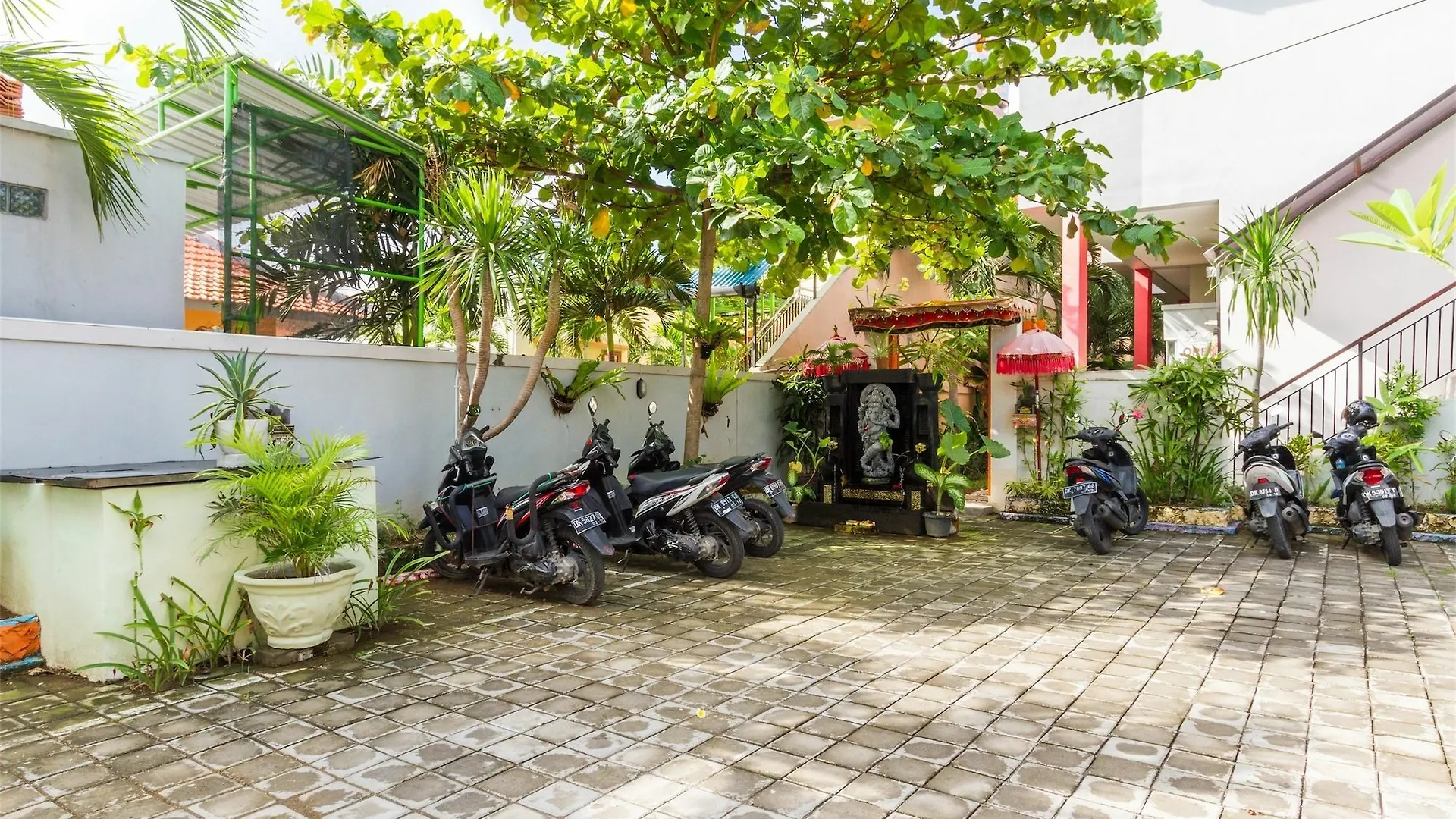 Reddoorz @ Baik Baik Nakula Hotel Seminyak  2*, Seminyak (Bali) Indonesia