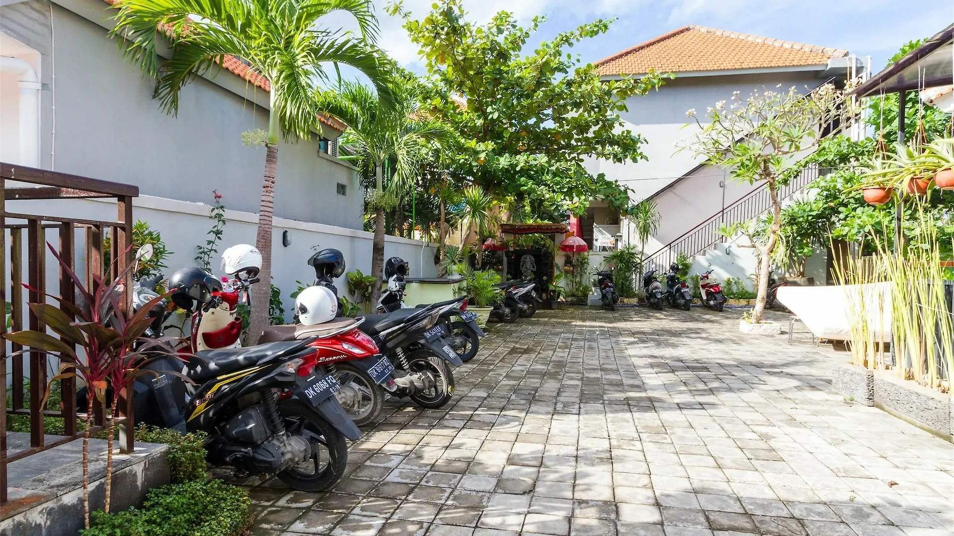 ** Guest house Reddoorz @ Baik Baik Nakula Hotel Seminyak  Indonesia